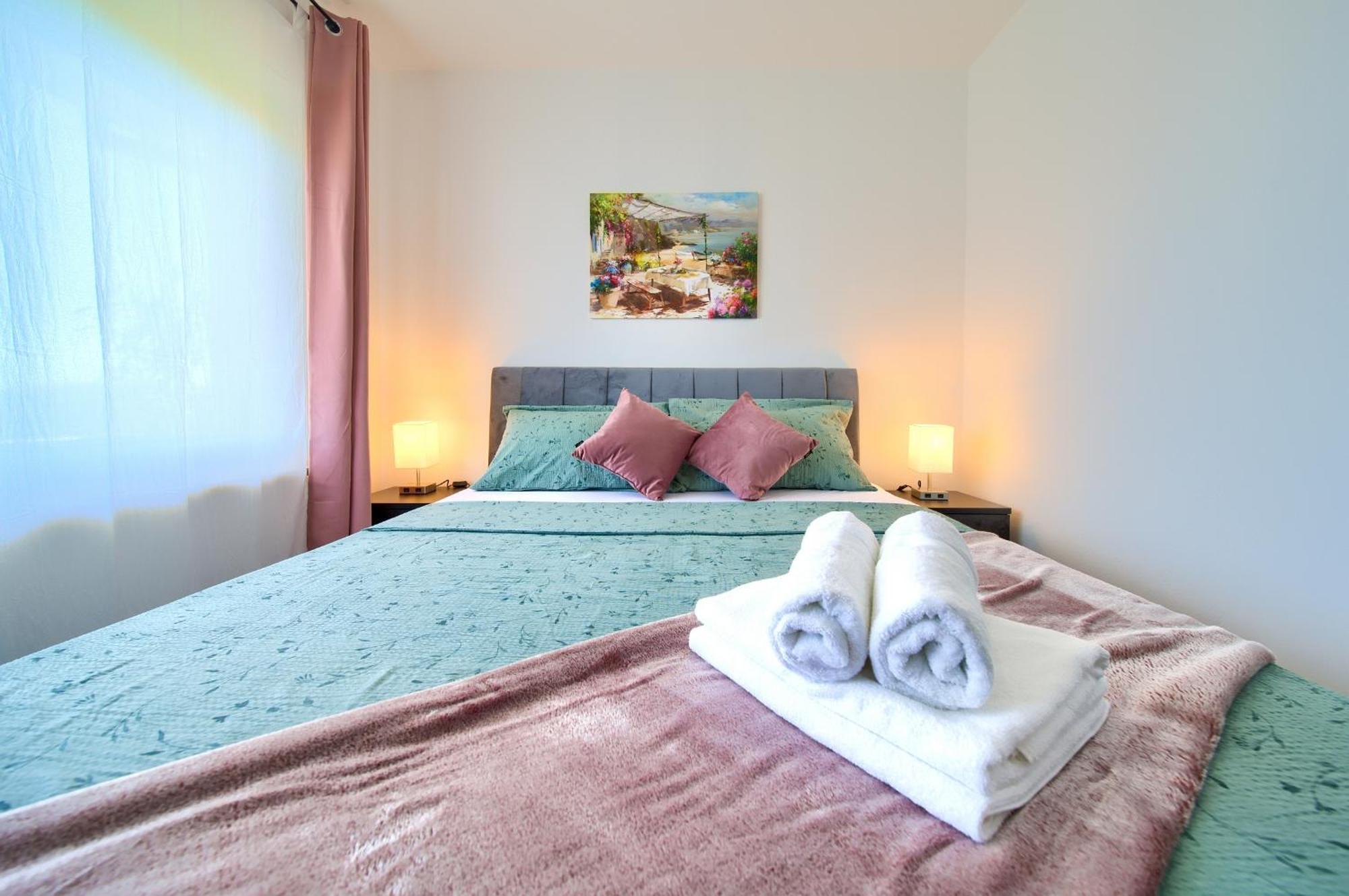 Apartment Lela Krk Town Esterno foto