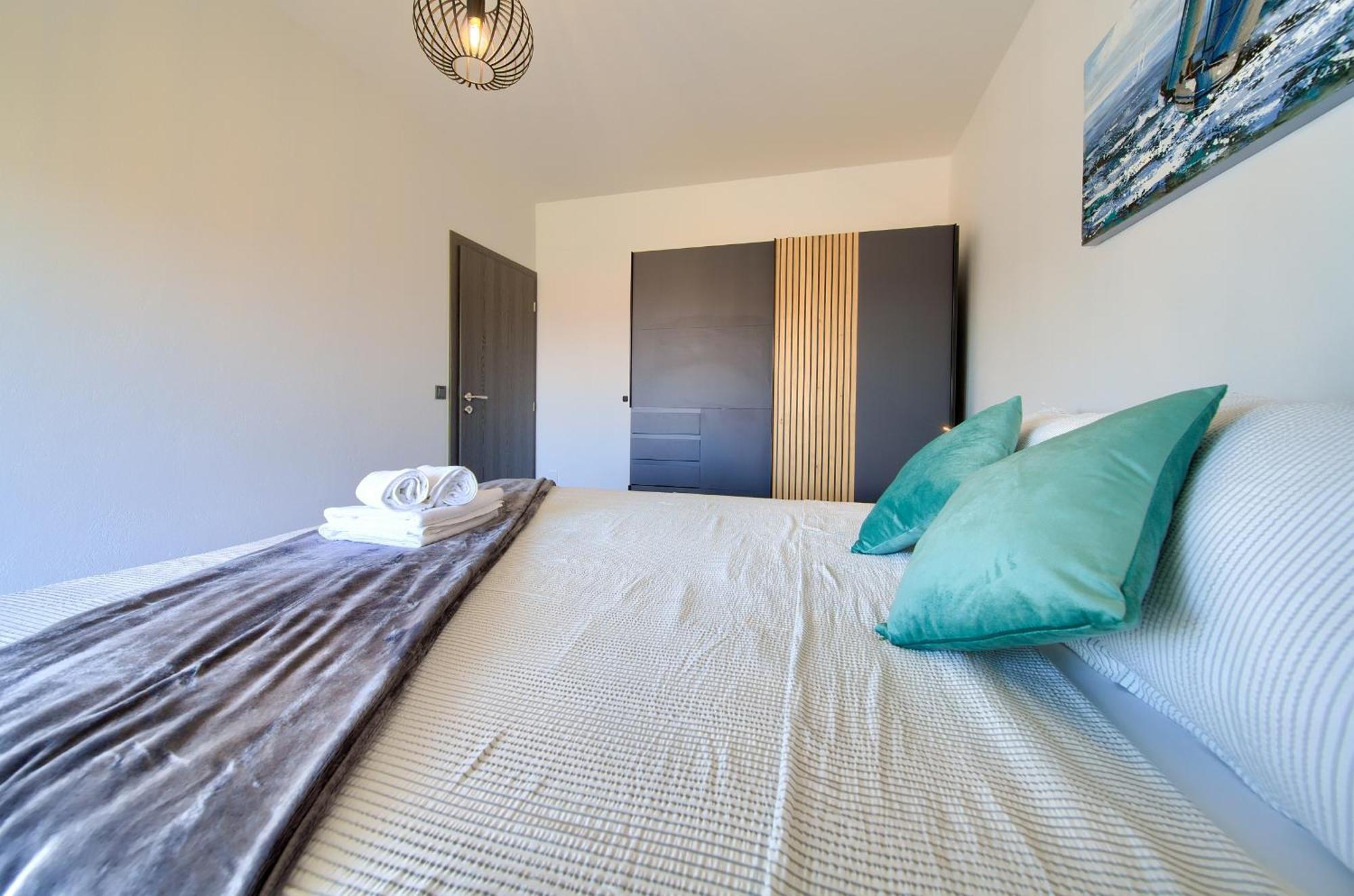 Apartment Lela Krk Town Esterno foto